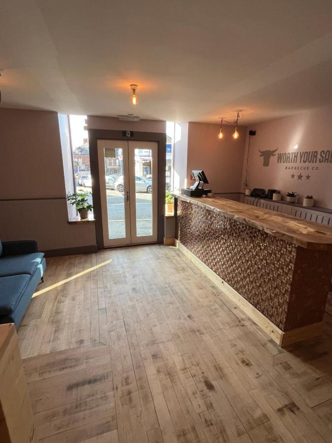 Hampton Hotel & Restaurant Llandrindod Wells Extérieur photo