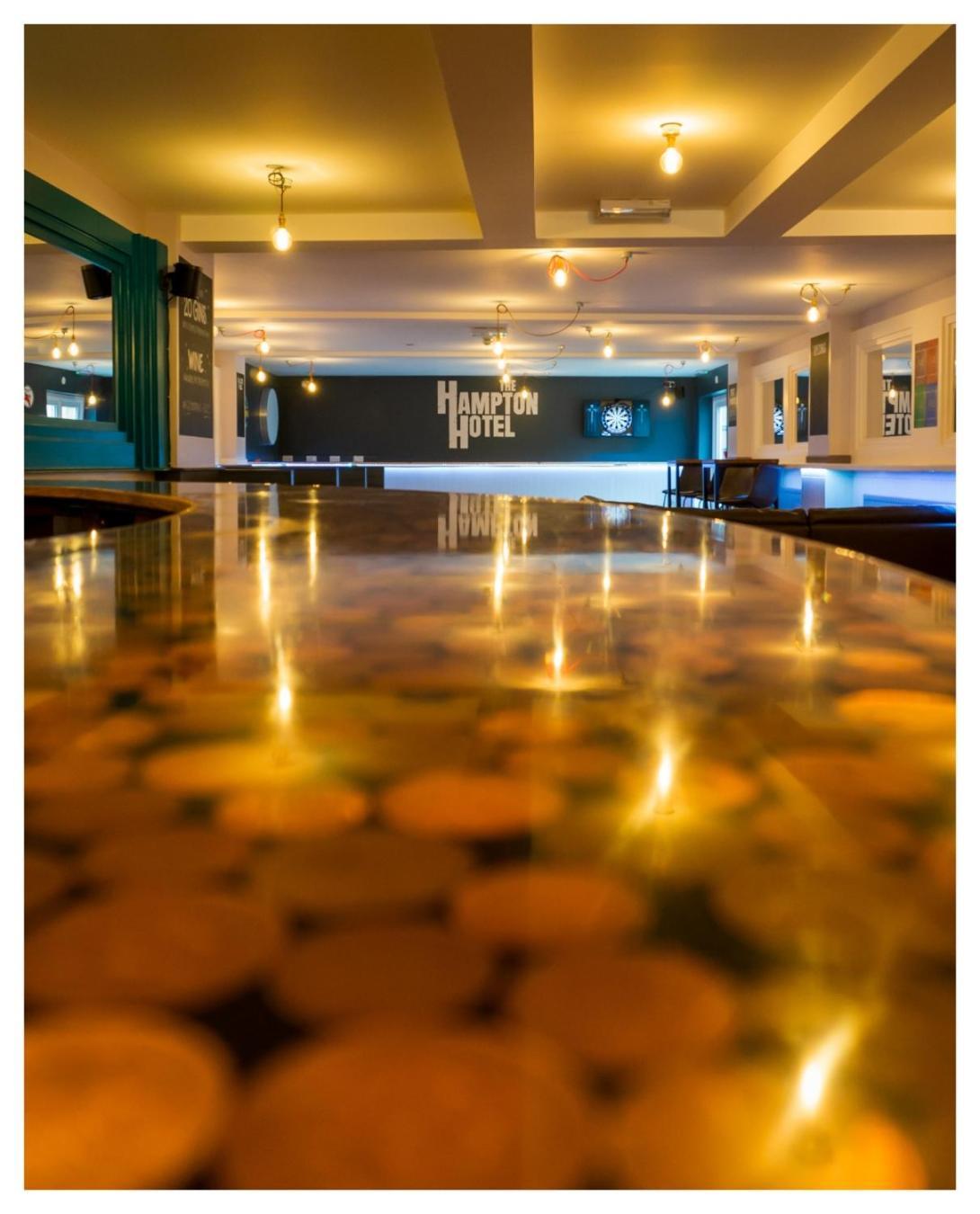 Hampton Hotel & Restaurant Llandrindod Wells Extérieur photo